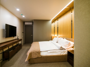 Отель Cartez by Horizon Hotels Yerevan