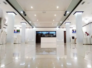 Отель Гранд Лион