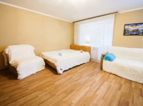 Апартаменты на Симбирцева 44