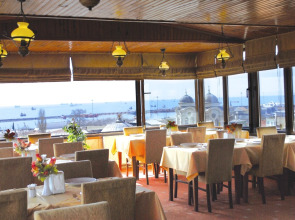 Отель Grand Liza