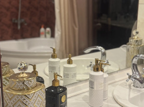 Квартира Большая Двухкомнатная на Ленина 18