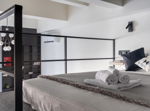 Апартаменты Двухуровневые апартаменты Estetic House в ЖК Loft FM