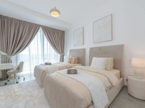 Апартаменты Marco Polo Fancy Marina Getaway With Mesmerizing Views