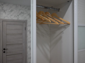 Апартаменты Unique Apart Канарейка напротив ЛДК и Кузбасс-Арены на 1-ой Заречной 9