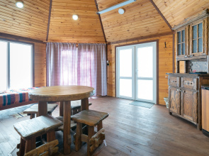 Yurta Altyn-Ay Hotel