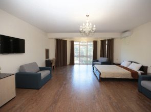 Отель Киараз Арена