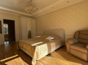 Квартира на Лермонтовском Переулке 7