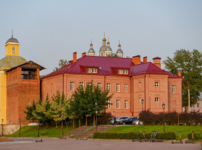 Pestrikov Hotel