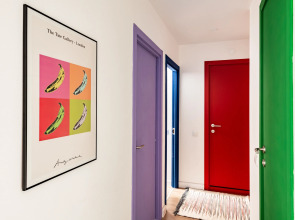 Квартира Гуашь Художника с видом на город