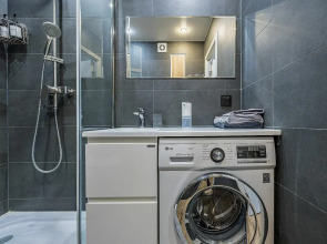 Квартира Стильная Студия в Центре Города на Жидкова