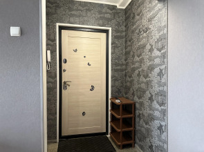 Апартаменты трехкомнатные на Океанском проспекте 140