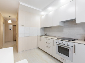 1b  Krasnogrskij 46 Apartments