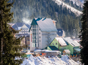 Гостиница Кристалл