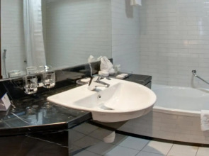 Отель Pearl Marina