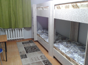Hostel 64