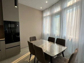 Апартаменты Светлые в Новостройке на Толстого