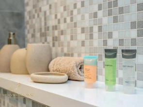 Апартаменты Marco Polo Fancy Marina Getaway With Mesmerizing Views