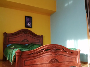On Barsovoy Guest House