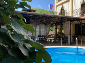 Anita Guest house