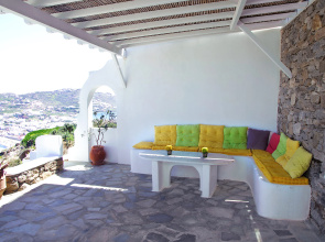 Isidora Villa