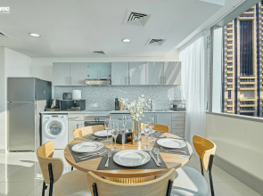 Апартаменты Bnbmehomes 54th Floor Sea View Heart of Marina - 5407