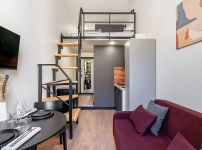 Квартира Двухуровневая квартира-студия с дизайнерским ремонтом