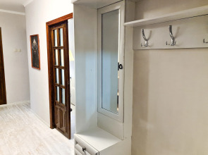 Апартаменты  Геологоразведчиков 16