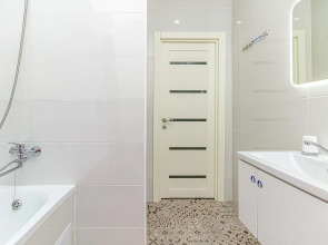 Апартаменты Диван-Кровать на берегу реки с потрясающим видом