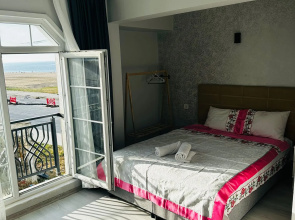 Отель Airport Black Sea Hotel & Restaurant