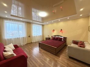 Apartamenty Korolevskie Rubin v Samom Centre Goroda radom s ZD Vokzalom!