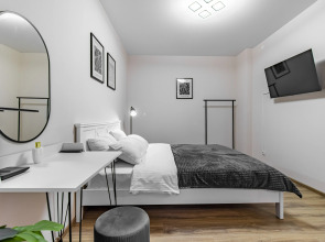 Апартаменты Vegas Apartments на Александра Хохлова