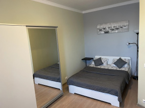 Апартаменты пр. Тореза 44