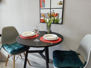 Квартира Яркая студия в 4 минутах от метро. Бесконтактное заселение