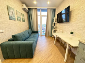 Море квартир уютная студия с панорамными окнами в центре Адлера 7