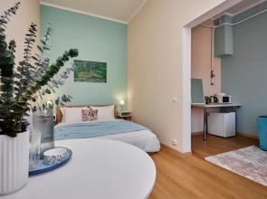 IYUN Na 7-J Linii Guest House