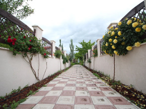 Отель Cross Resort