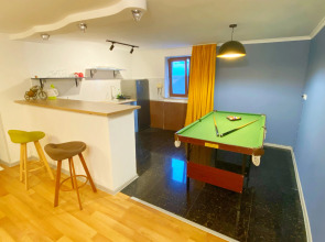 Отель Orange Kutaisi