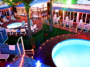 Отель Птичь