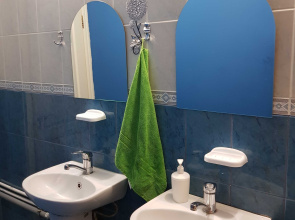 Хостел Travel Inn Достоевская