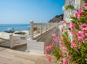 Отель Пальмира Палас