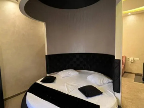 Отель Roma Yerevan & Tours