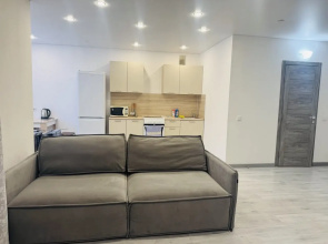 Komfortnaya V Spalnom Rayone Goroda Flat