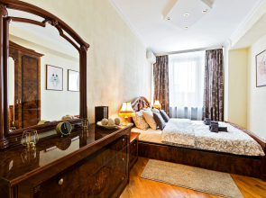 Great view on Kremlin 2 rooms apartment 23 floor