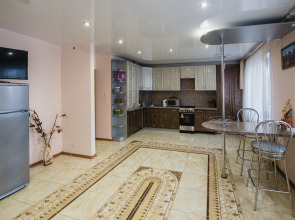 Квартира Трехкомнатная квартира в спальном районе