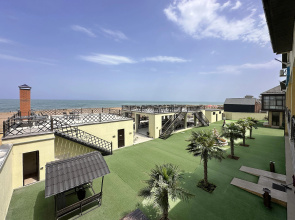SeaZone Hotel