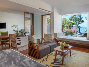 Отель Maya Sanur Resort & Spa