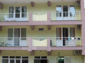 Hotel Raduga