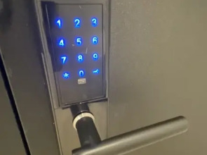 Апартаменты на Аллее Труда 21 6