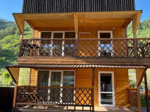 Altyn-Shale Guest House