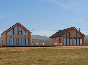 Pervaya Liniya Guest House
